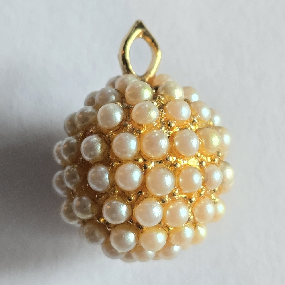 Pearl ball pendant charm white faux pearls gold tone orb studded